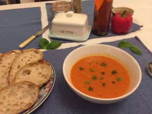 Roasted red pepper and chilli soup